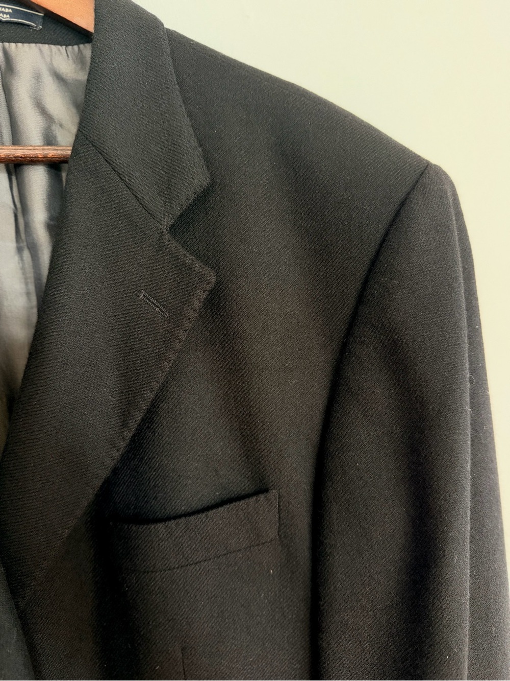 100% Cashmere Blazer. Made in Canada 🍁